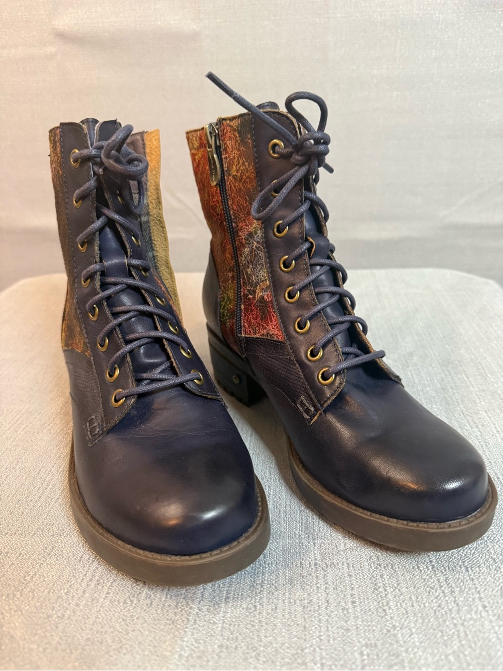 Spring Step L ‘ Artiste Navy Leather Lace-Up Ankle Boots with Multicolor Panels